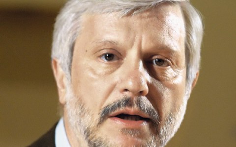 Πέντε θέσεις για την Ελλάδα