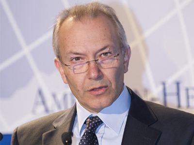 Καταφεύγει στο εκλογοδικείο