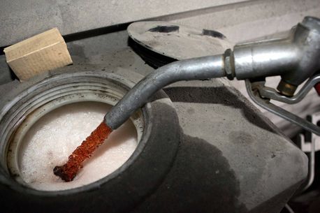 “Βόμβα” πετρελαίου