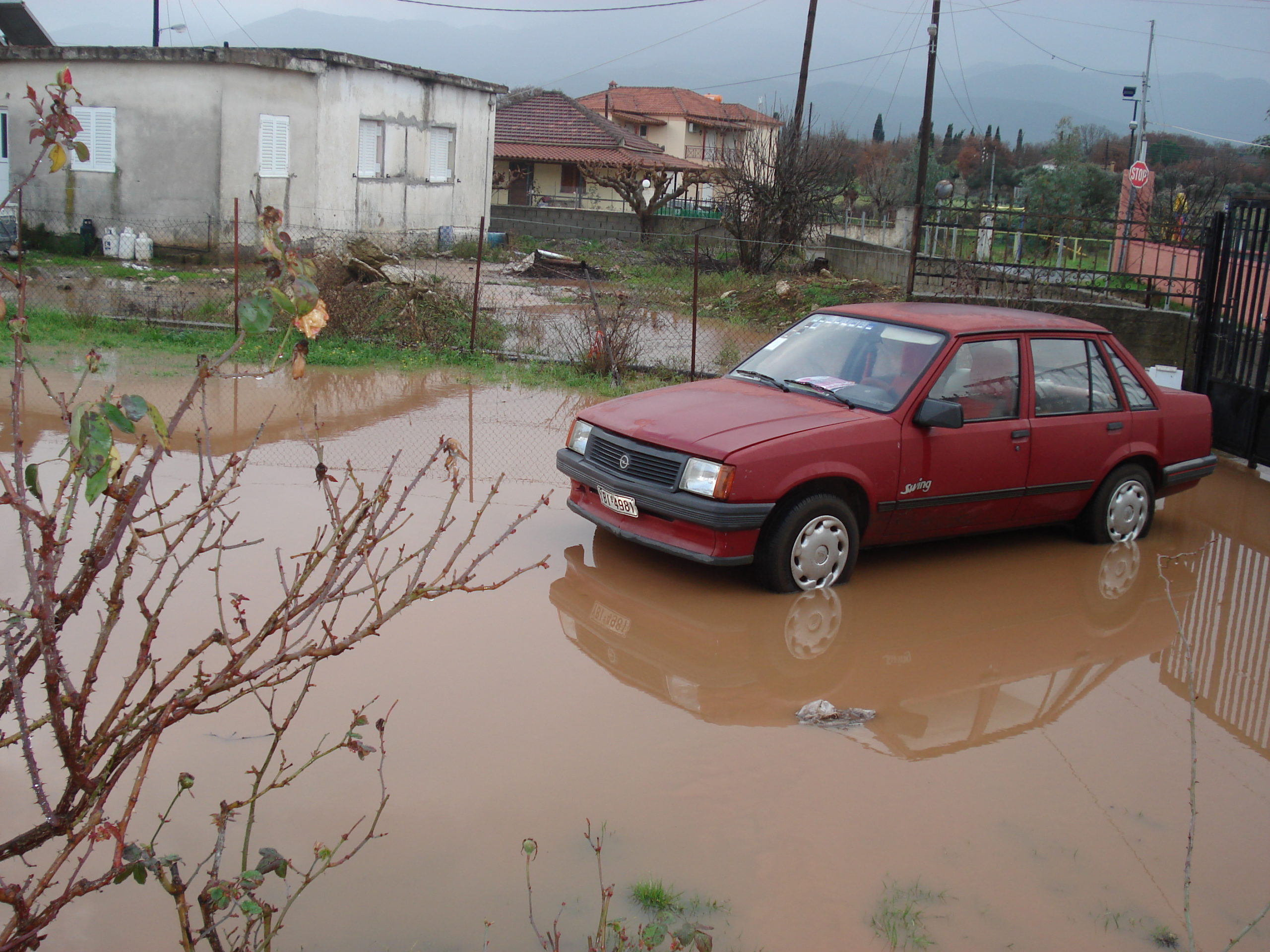 Η λάσπη έπνιξε το Σιδηρόκαστρο