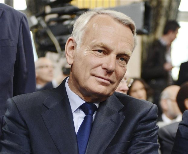 Κυβέρνηση σχηματίζει και η Γαλλία