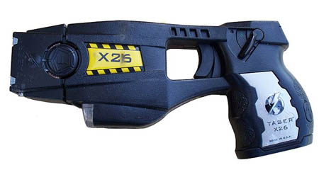 Toν λήστεψαν με ηλεκτροσόκ!