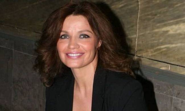 “Είναι κατάρα ο παράνομος έρωτας”