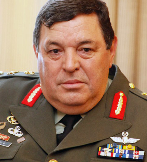 Στον Έβρο ο υπ. Άμυνας