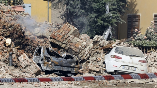 Στους 7 οι νεκροί στην Ιταλία