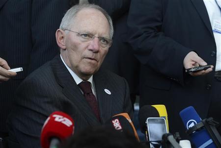 Ο Σόιμπλε που δεν… παρεμβαίνει