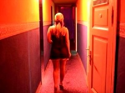 5 στους 100 πελάτες είναι οροθετικοί