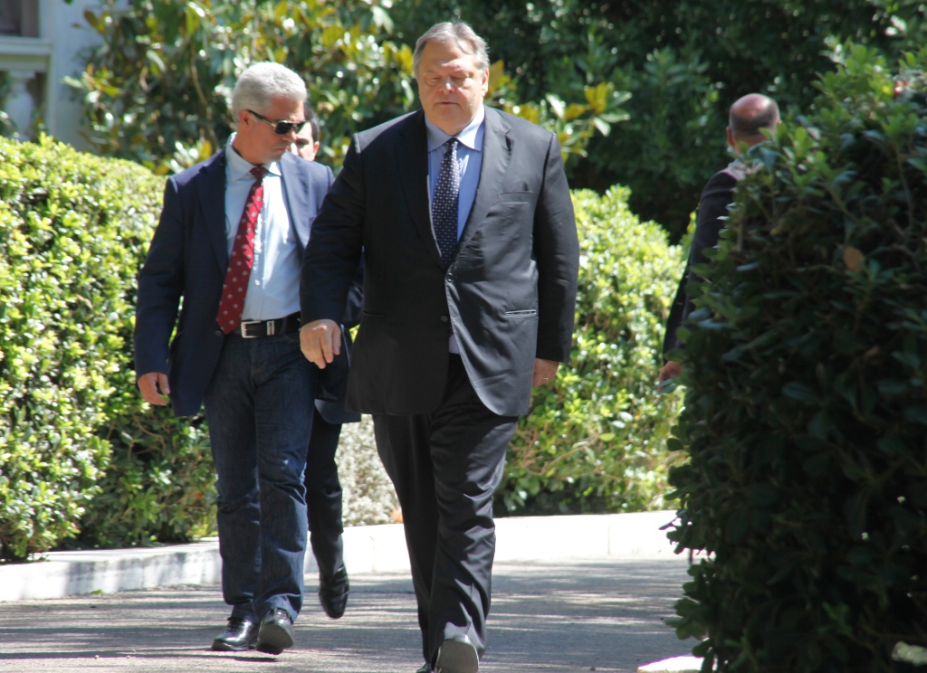 Τώρα -Στο Προεδρικό Μέγαρο ο Ευάγγελος Βενιζέλος