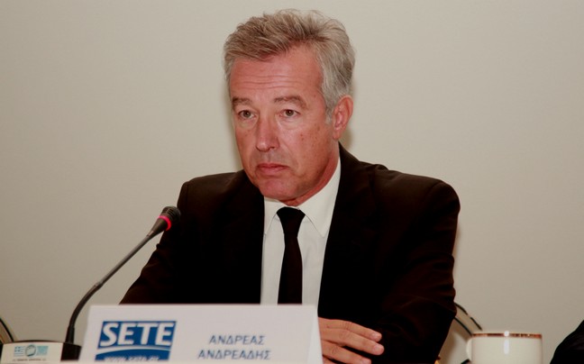 Ο τουρισμός θύμα της ακυβερνησίας