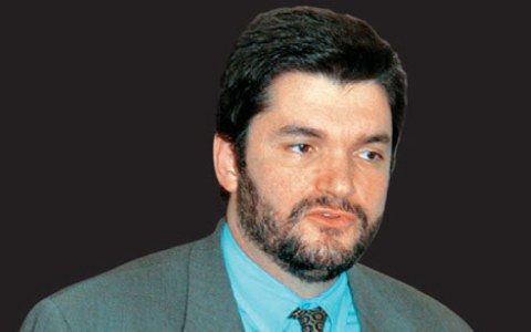 Δεν έπεισε και… φεύγει