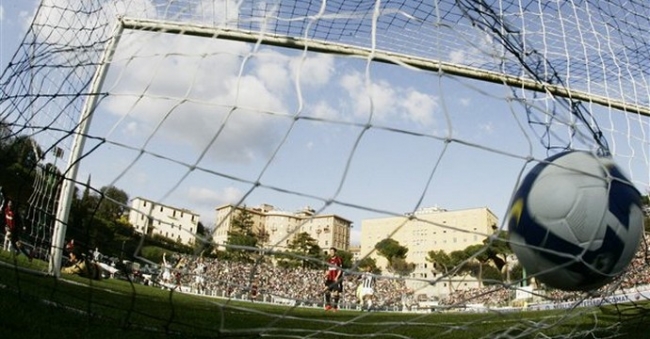 Δεν τελειώνουν τα σκάνδαλα