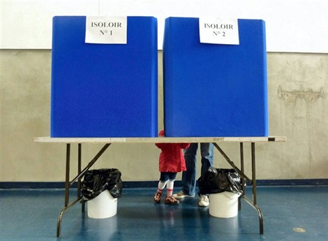 Άρχισαν να ψηφίζουν οι Γάλλοι…