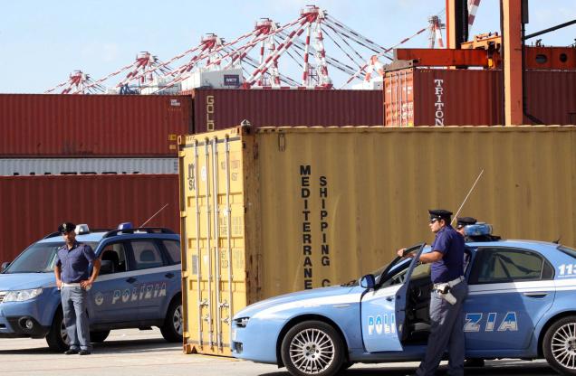 20 ώρες κλεισμένος στο καπό