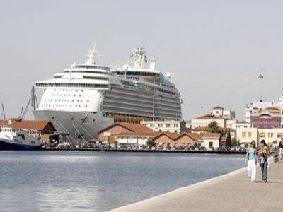 Αστάθεια και στον τουρισμό