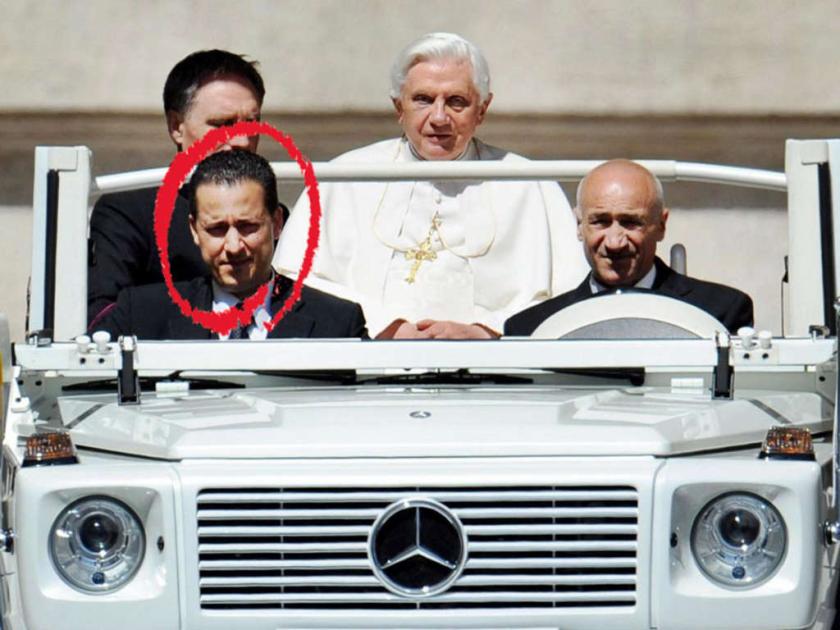 Ιδού η πέτρα του σκανδάλου