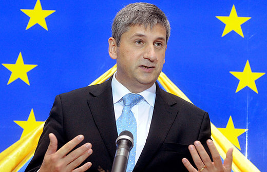 “Με το ευρώ θα έχετε λιτότητα”