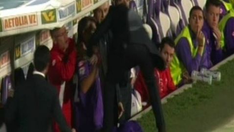 Προπονητής δέρνει παίκτη