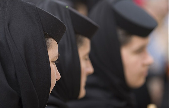 Συμμορία “Οι καλόγριες”