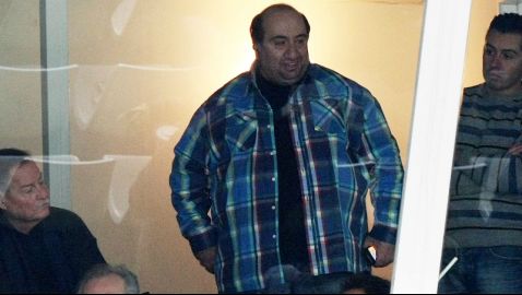 Γιαούρτωσαν τον Τσάκα