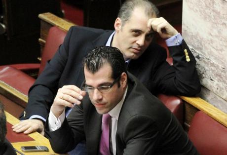 Οριστική ρήξη με Καρατζαφέρη