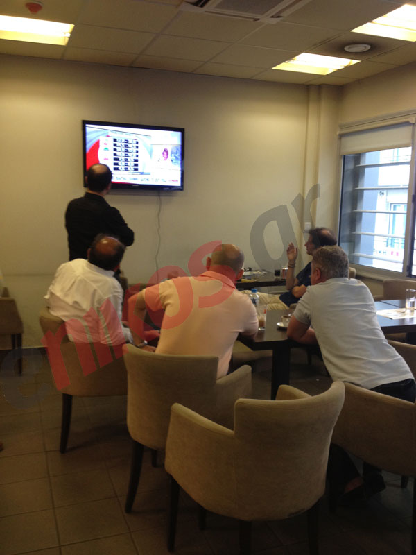 Τώρα-Exit poll στο κυλικείο της Ιπποκράτους