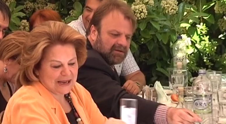 Σε ταβέρνα της Καλλιθέας η Κατσέλη