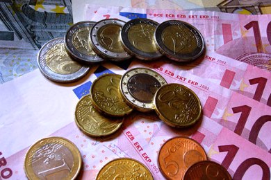 Κραχ στα έσοδα του Δημοσίου