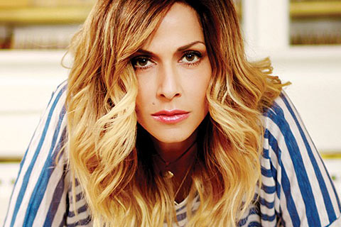 “Έφυγε” ο πατέρας της Α.Βίσση