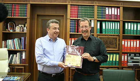 “Είμαστε όλοι Έλληνες…”