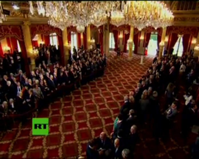 LIVE – Η ορκωμοσία του Ολάντ