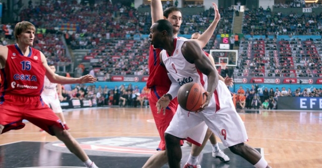 “Είμαστε μία οικογένεια”