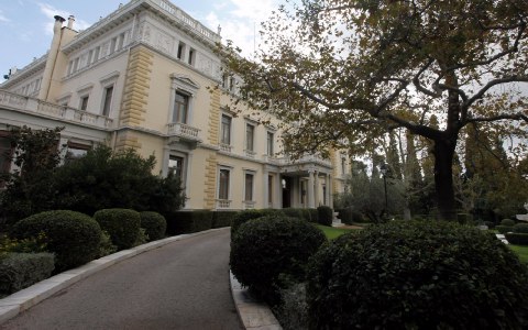 Ορκίζονται οι άλλοι δύο