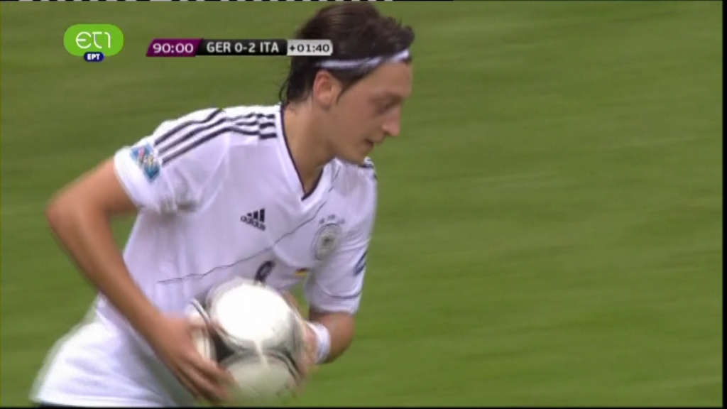Live:Γερμανία-Ιταλία 1-2 (91′)