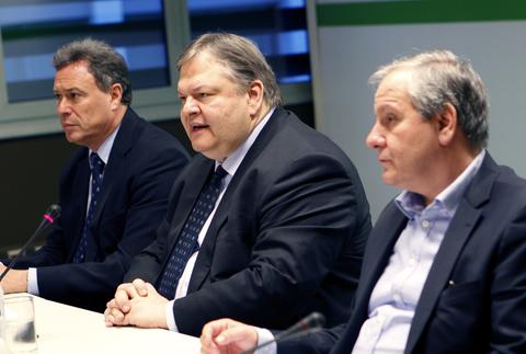 “Να ξεπεράσουμε την μιζέρια”