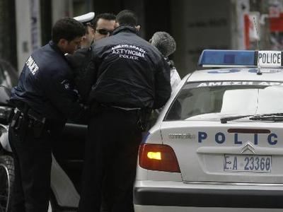 Εξαρθρώθηκε σπείρα απατεώνων