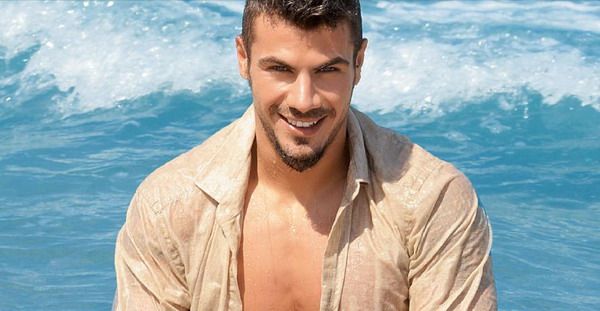 Είναι το κορίτσι του η Demy;