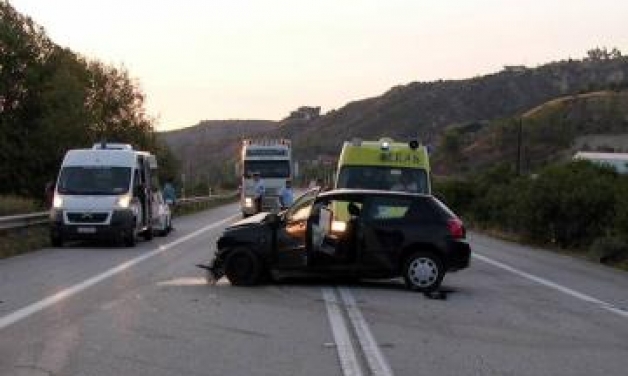 Τροχαίο με δύο νεκρούς