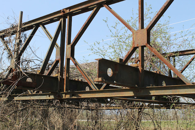 Γέφυρα… με τη φυλακή