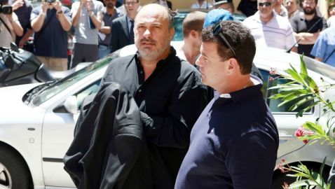 Eλεύθερος ο Μπέος