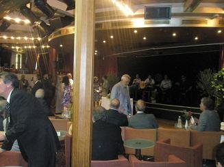 Η ομογένεια δίνει ελπίδα