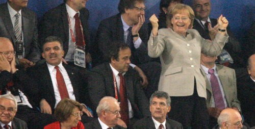 Δεν θα δουν μπάλα στις Βρυξέλλες