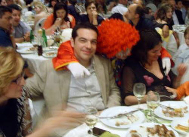 “Γεννάει” μέσα στις εκλογές ο Τσίπρας!