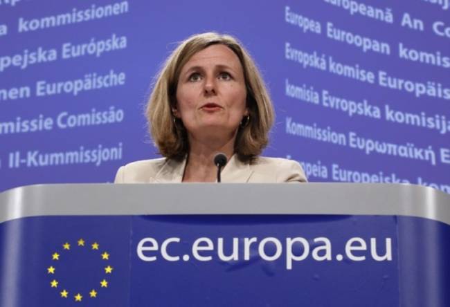 Εντάξει, μας δίνουν την άδεια…