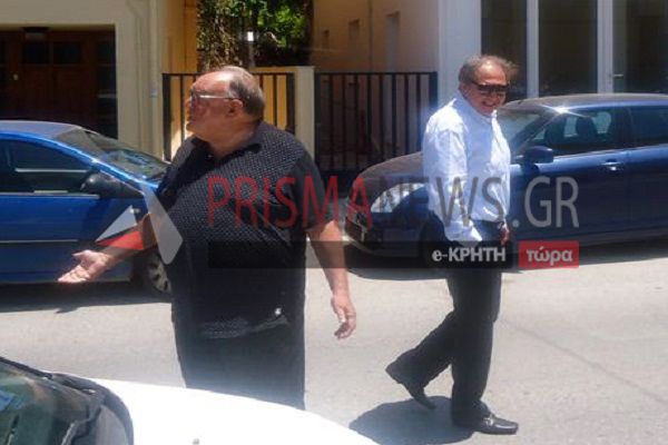 Την έπεσαν στον Πάγκαλο