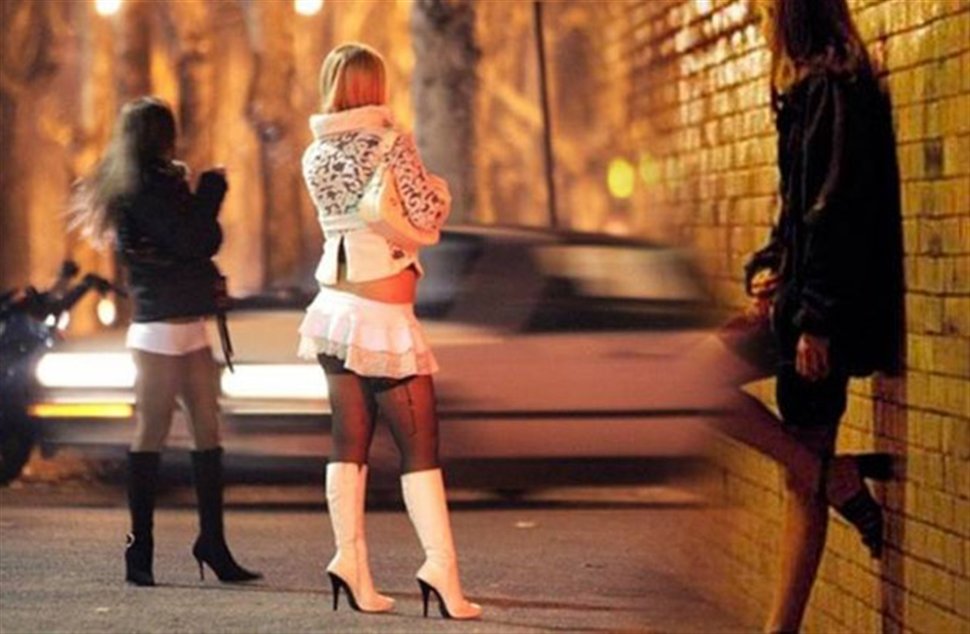 Συνέλαβαν 22 ιερόδουλες