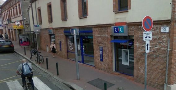 Τώρα-Πυροβολεί και απαιτεί