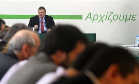 Ο Βενιζέλος ετοιμάζει εθελουσία;