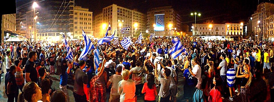 Τώρα-Πανηγυρισμοί στην Ομόνοια