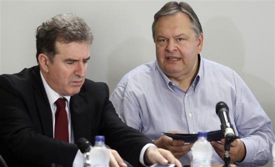 Η πρώτη διαφωνία στο ΠΑΣΟΚ