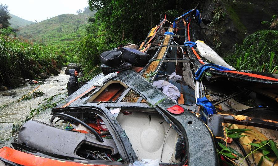 17 νεκροί σε δυστύχημα στην Κίνα